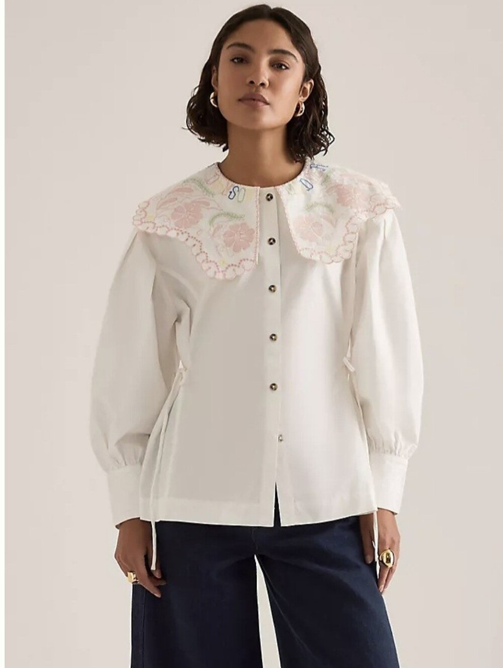 Embroidered Scallop-Collar White Button Front Blouse